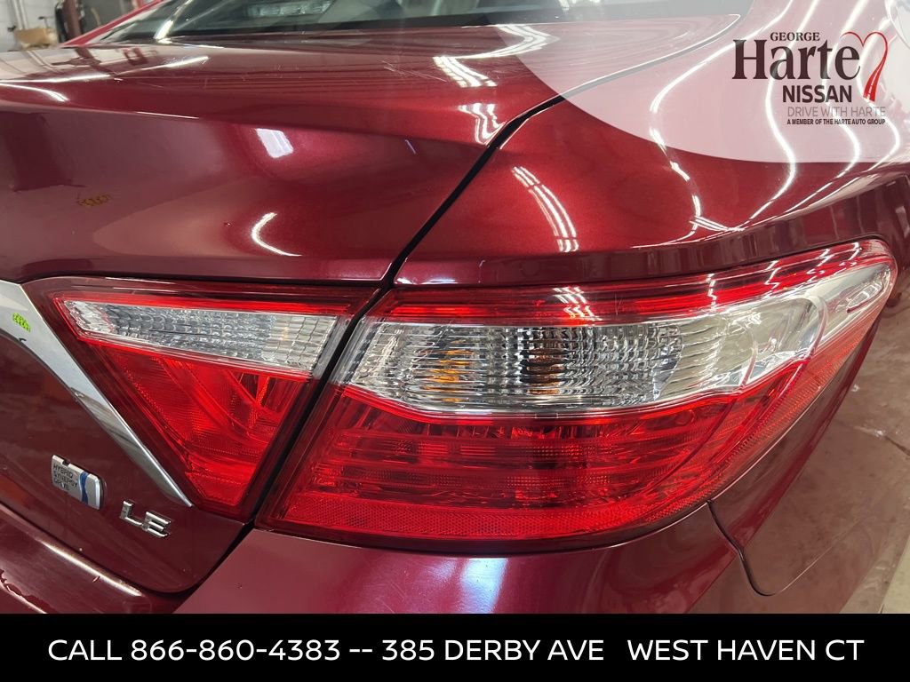 Used 2017 Toyota Camry LE image 18