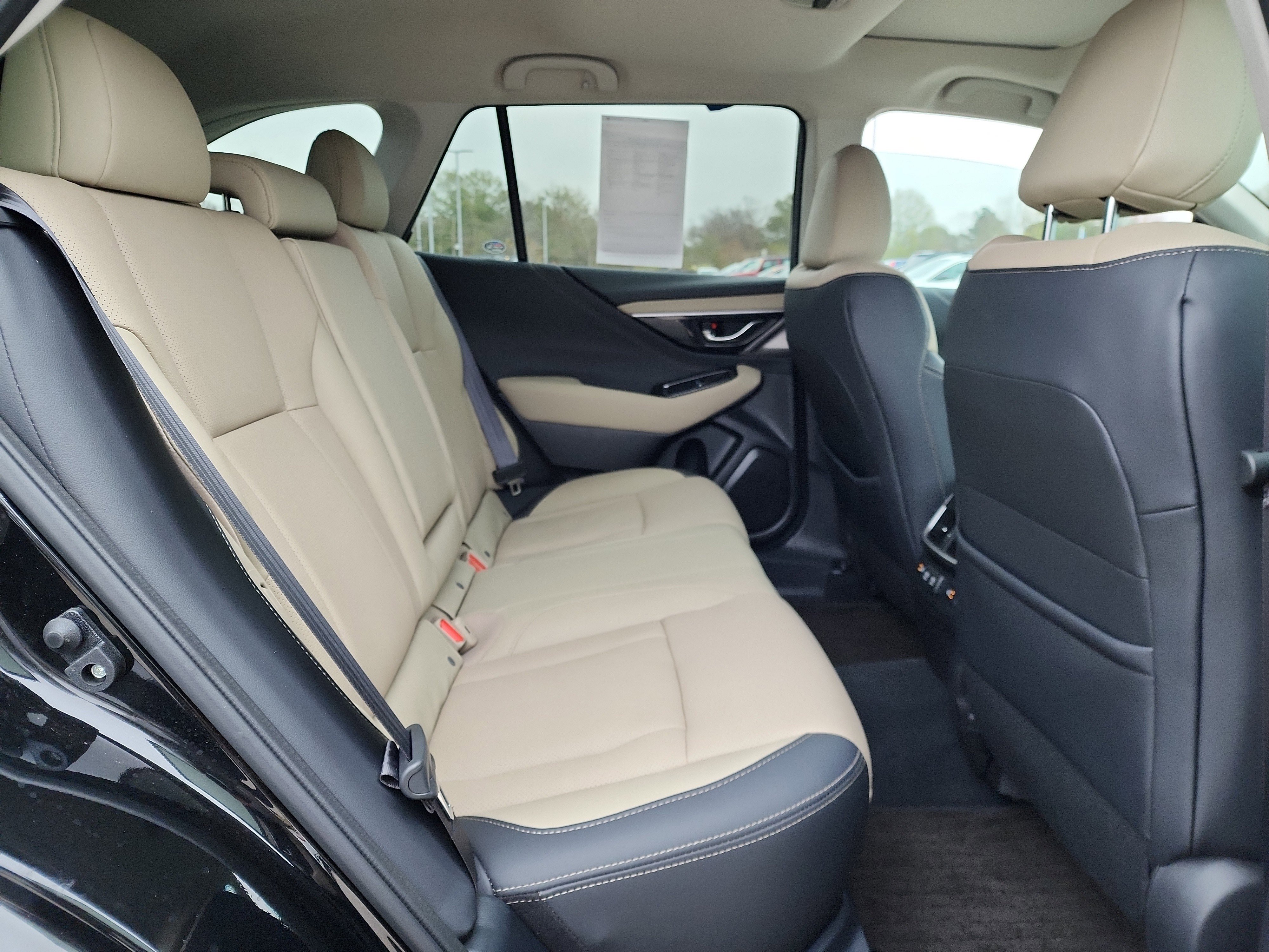 Certified 2022 Subaru Outback Limited image 15