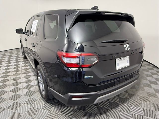 Used 2025 Honda Pilot EX-L image 4