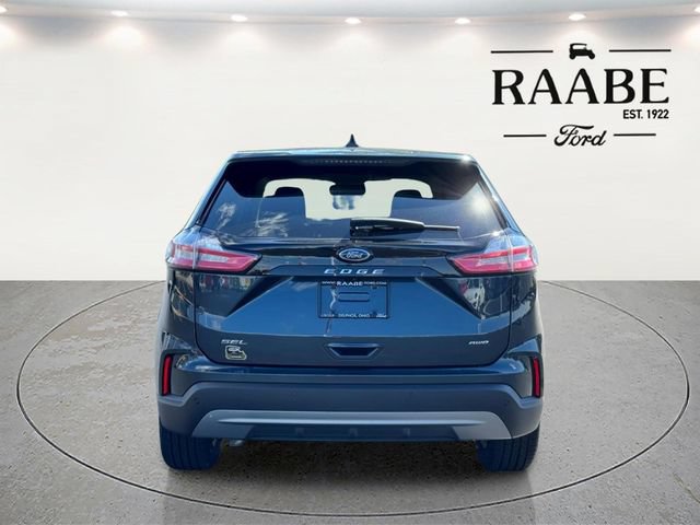 Used 2022 Ford Edge SEL w/ Convenience Package AWD/4WD image 6