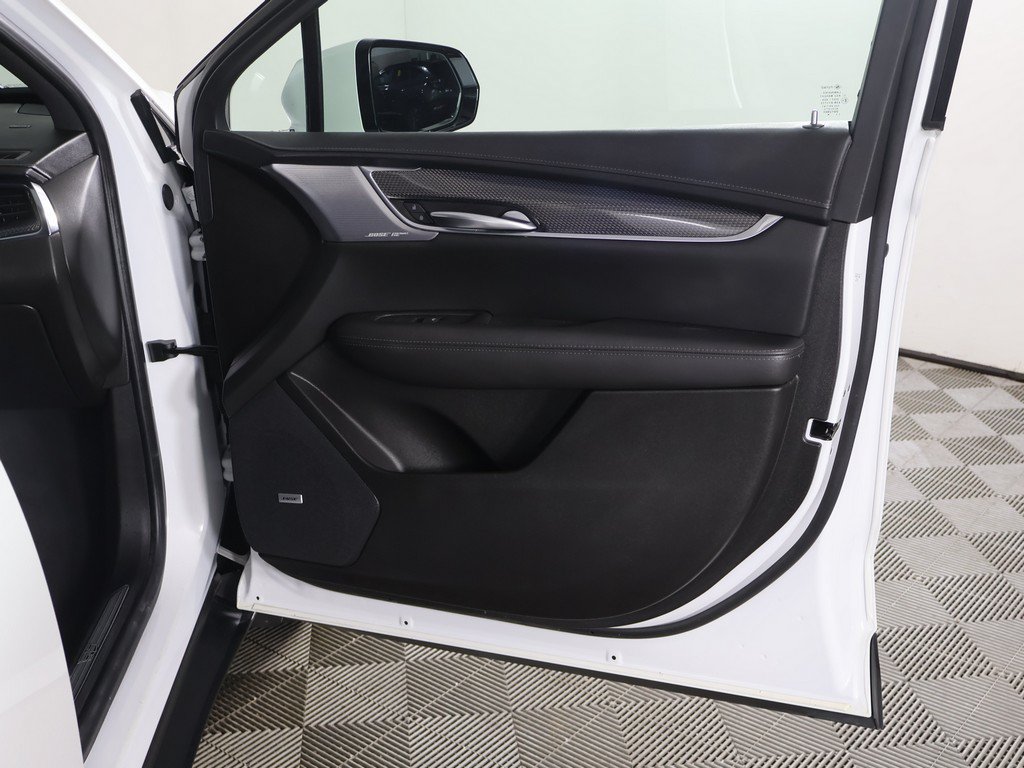 Used 2023 Cadillac XT5 Sportv w/ Technology Package AWD/4WD image 28