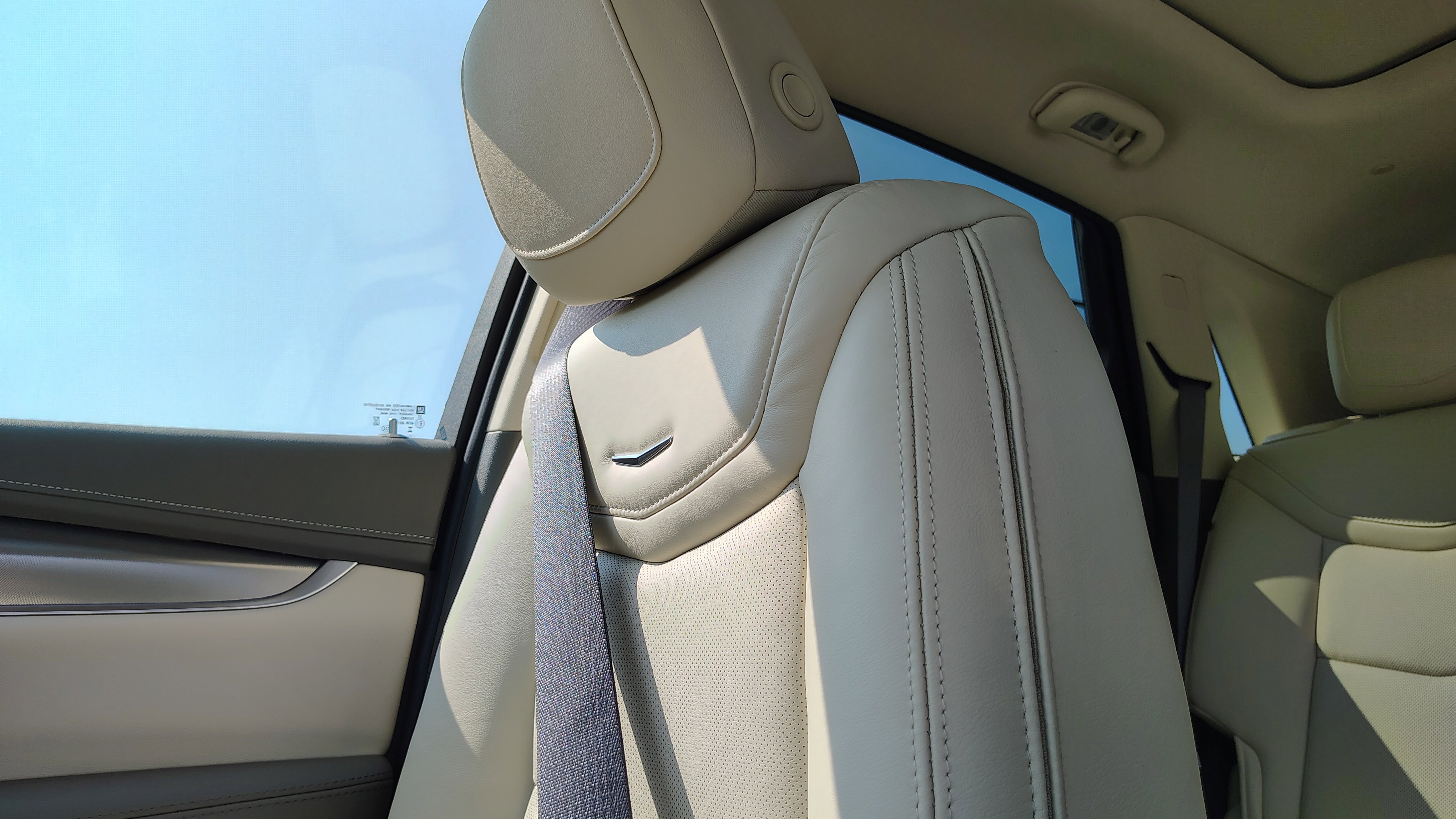 New 2025 Cadillac XT5 Premium Luxury w/ Technology Package image 24