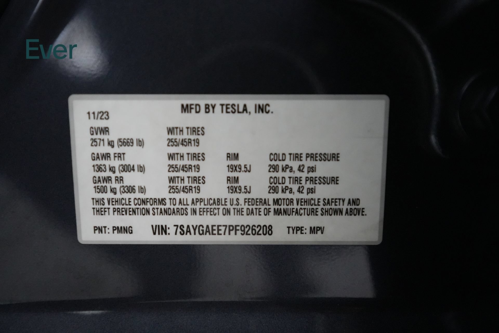 Used 2023 Tesla Model Y Long Range AWD/4WD image 31