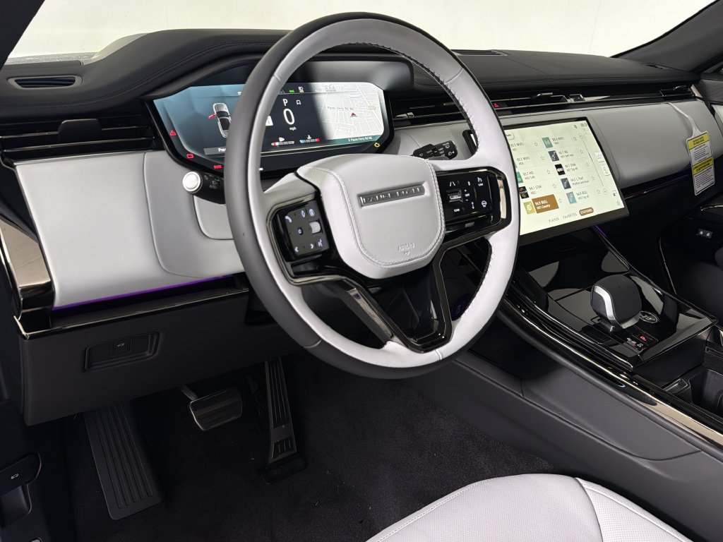 New 2027 Land Rover Range Rover Sport Dynamic SE AWD/4WD image 5