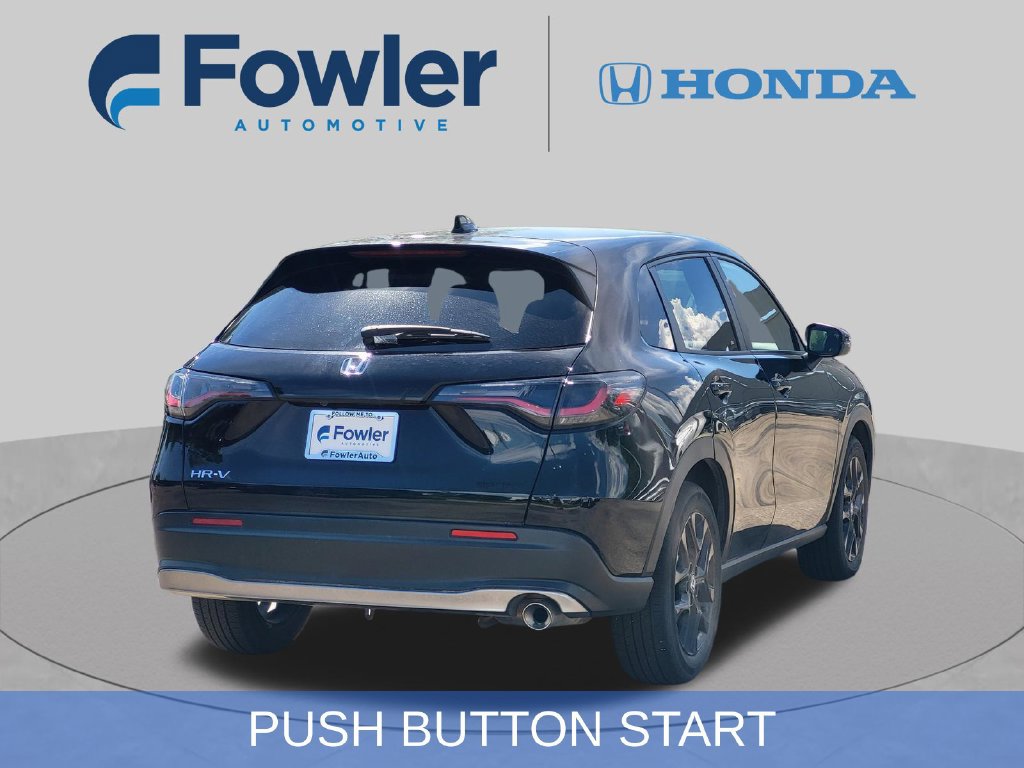 Used 2025 Honda HR-V Sport image 6