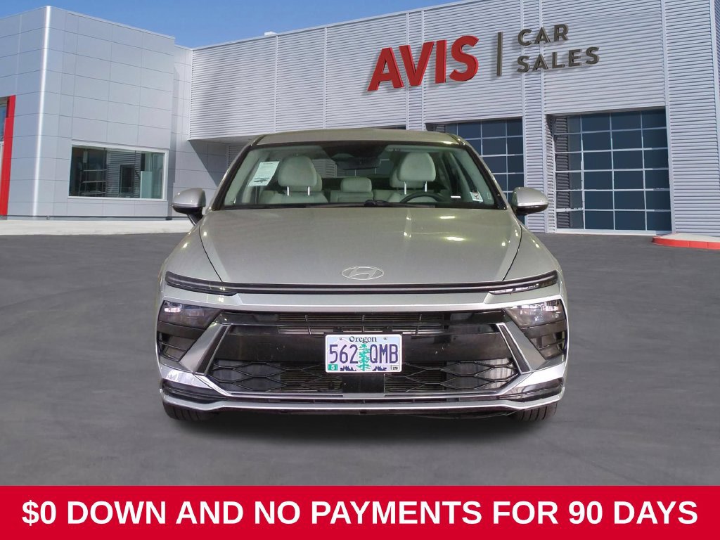 Used 2025 Hyundai Sonata SEL FWD image 2