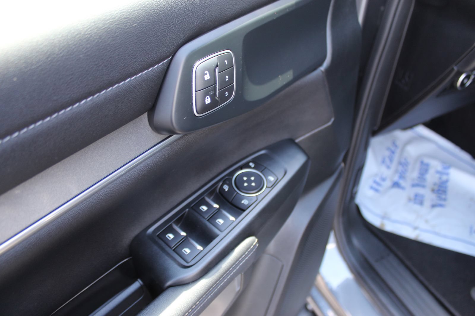 Used 2024 Ford Ranger Lariat w/ Advanced Towing Package AWD/4WD image 22