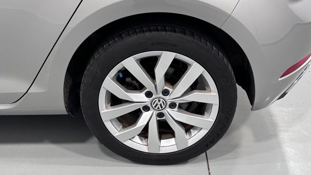 Used 2019 Volkswagen Golf SE w/ Driver Assistance Package FWD image 31