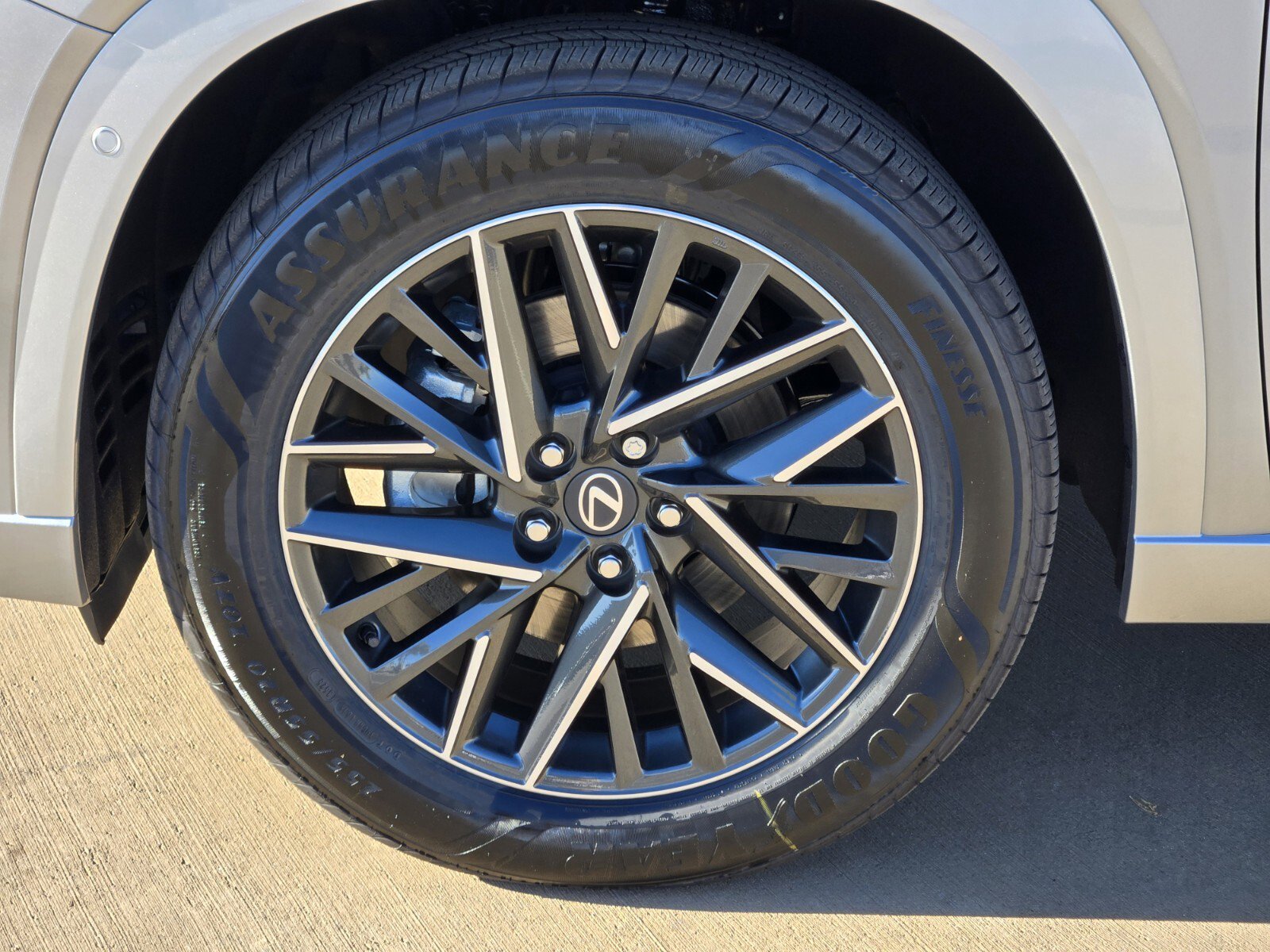 New 2026 Lexus TX 350 AWD image 5