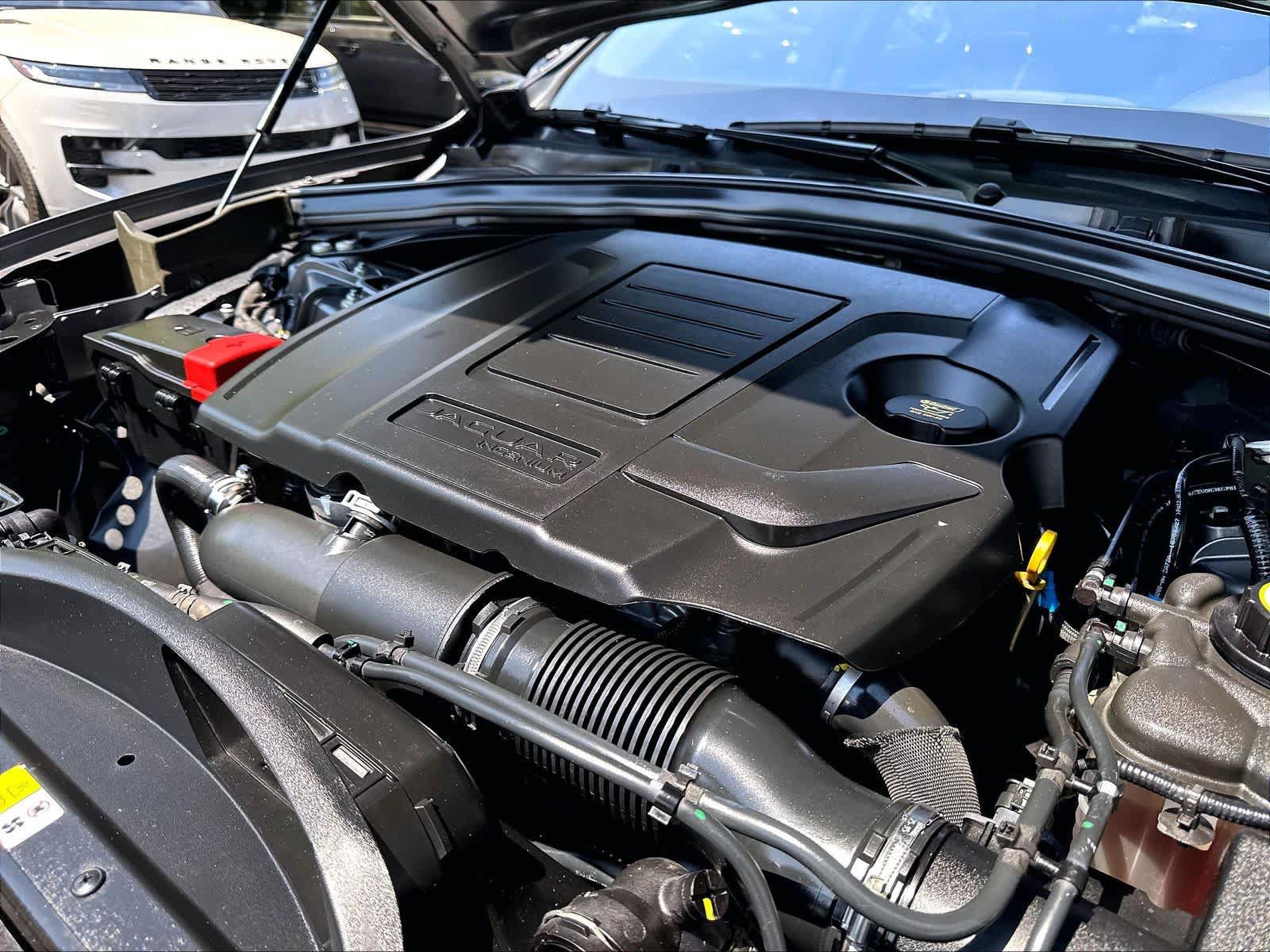 Used 2019 Jaguar F-PACE Premium AWD/4WD image 31