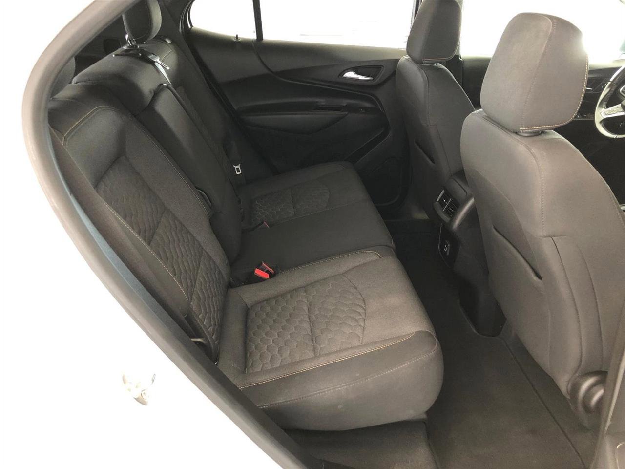 Used 2019 Chevrolet Equinox LT image 10