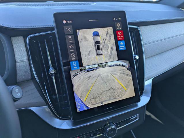 New 2026 Volvo XC90 T8 Plus w/ Protection Package Premier AWD/4WD image 10