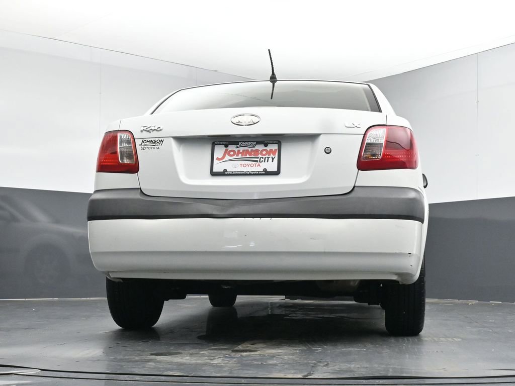 Used 2008 Kia Rio LX image 36