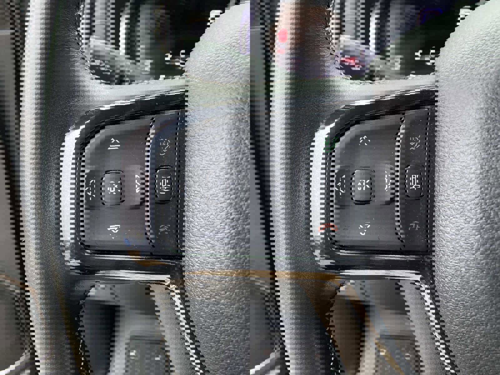 Used 2023 RAM 1500 Limited w/ Night Edition image 20