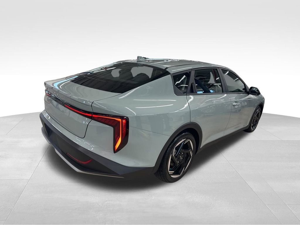 Certified 2025 Kia K4 EX FWD image 35