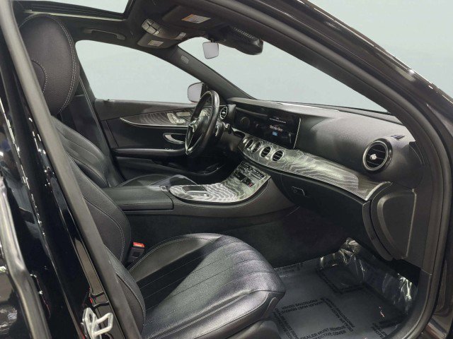 Used 2021 Mercedes-Benz E 350 4MATIC Sedan image 41