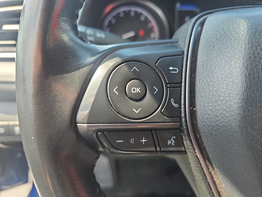 Used 2024 Toyota Camry SE FWD image 16