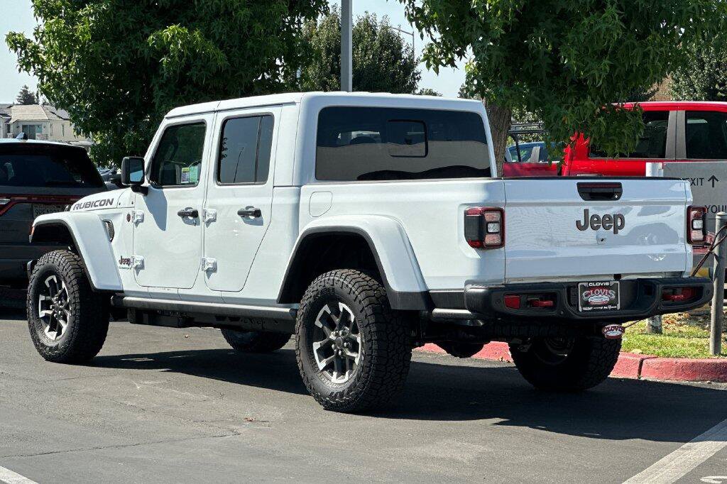 New 2026 Jeep Gladiator Rubicon w/ Safety Group AWD/4WD image 6