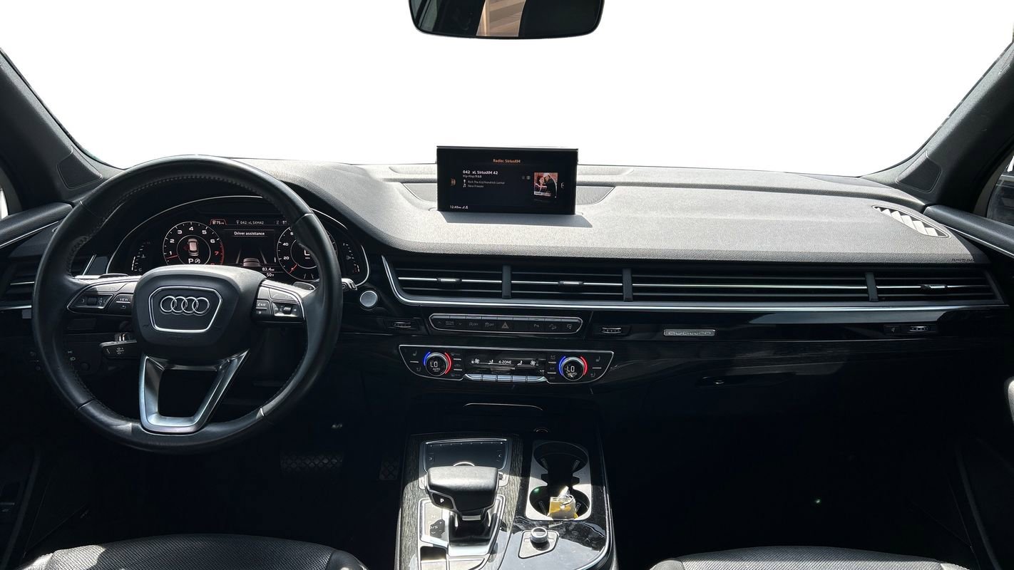 Used 2017 Audi Q7 3.0T Premium Plus w/ Premium Plus Package image 29