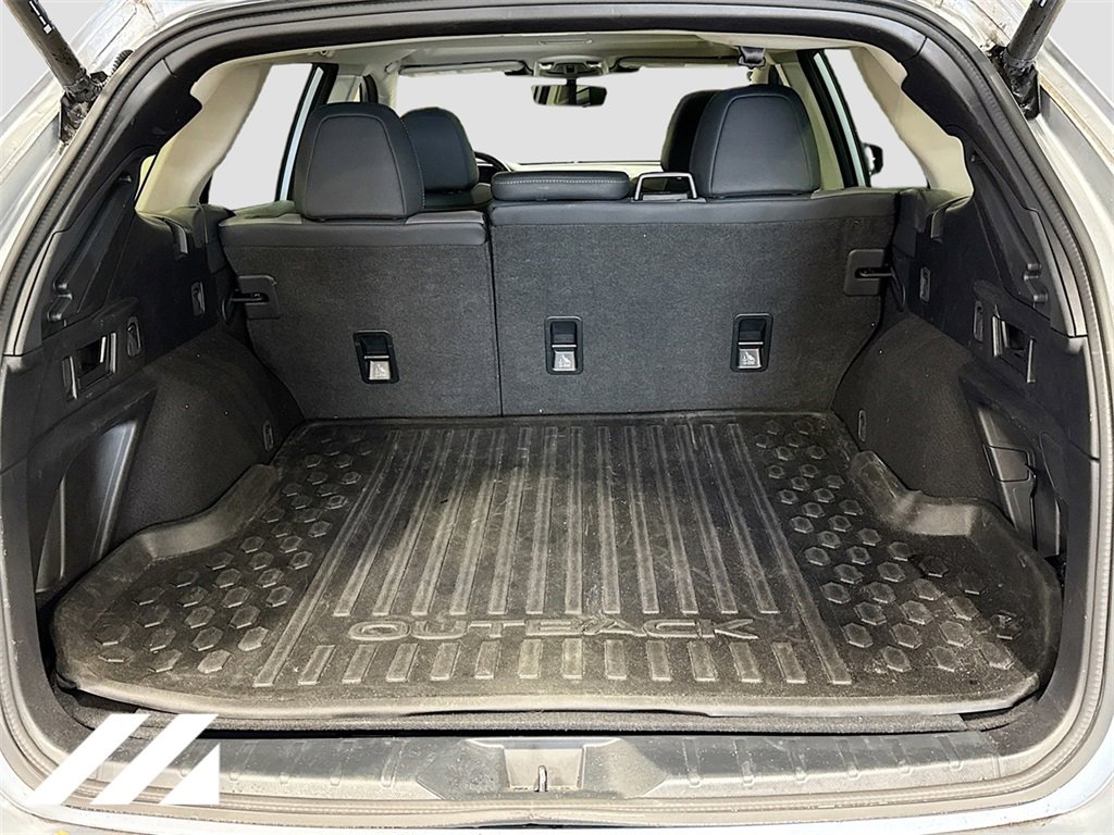 Used 2023 Subaru Outback Onyx Edition image 28