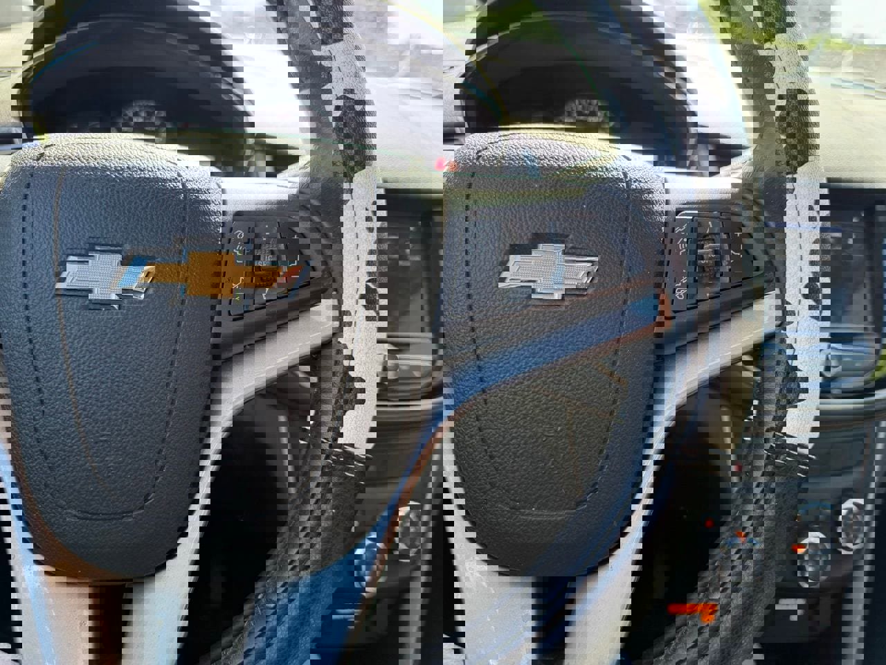 Used 2018 Chevrolet Trax LT w/ Driver Confidence Package FWD image 19