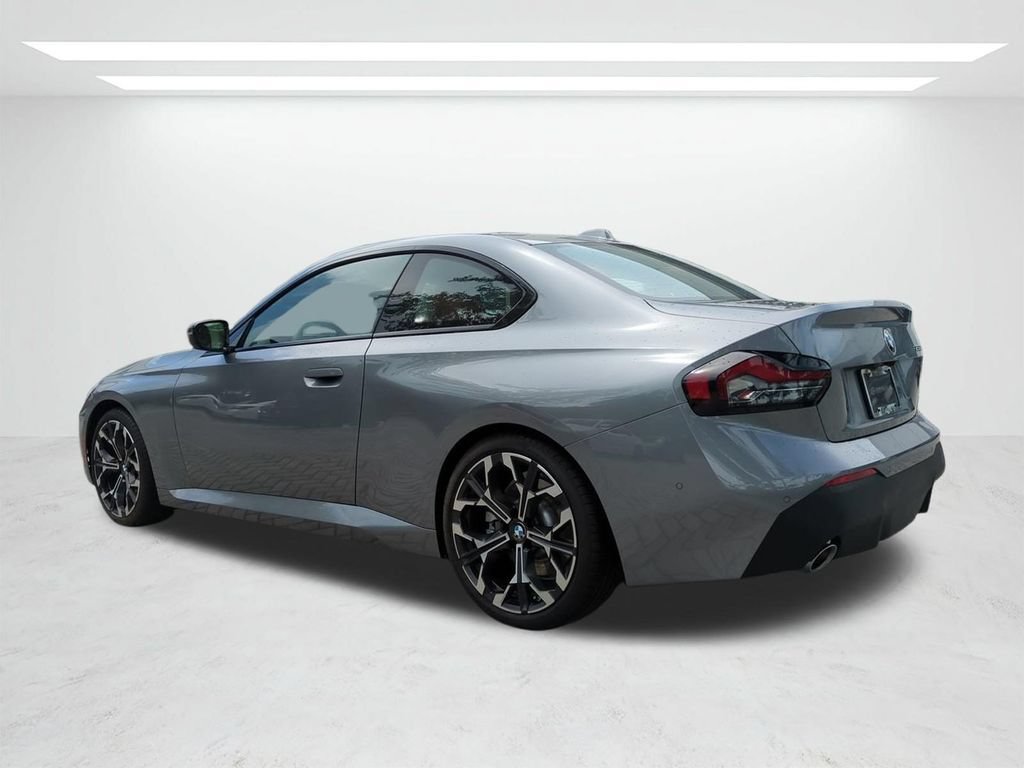 New 2025 BMW 230i Coupe w/ Convenience Package RWD image 6
