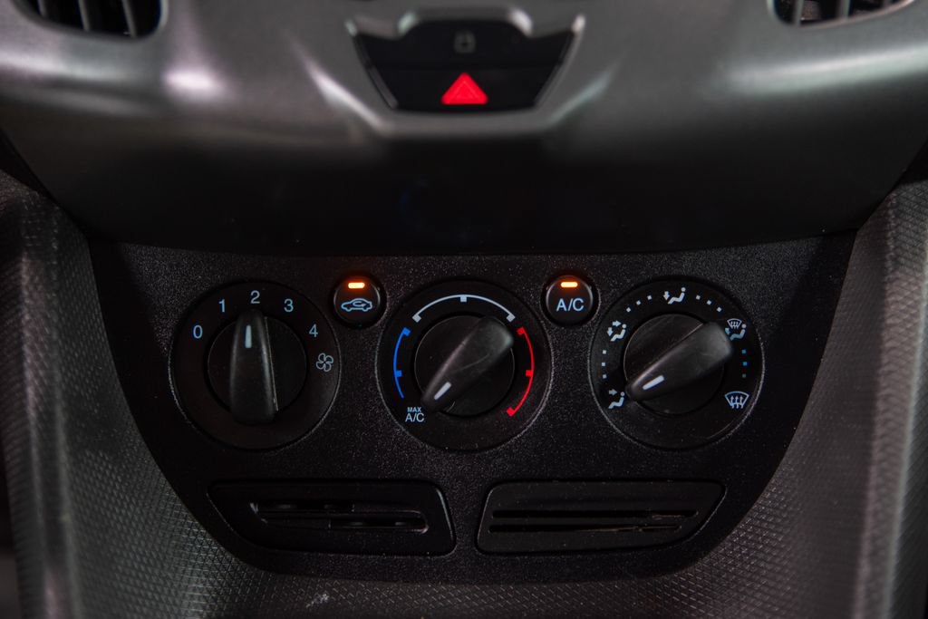 Used 2016 Ford Transit Connect XL FWD image 21