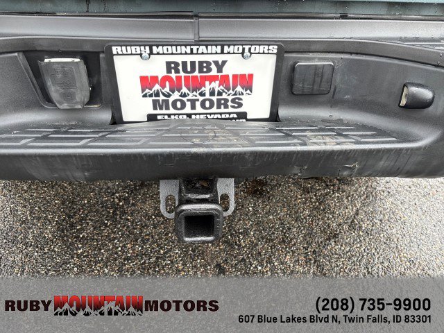 Used 2007 GMC Sierra 2500 SLE w/ Z71 Off-Road Package image 10