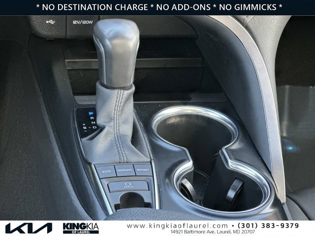 Used 2020 Toyota Camry XLE FWD image 7