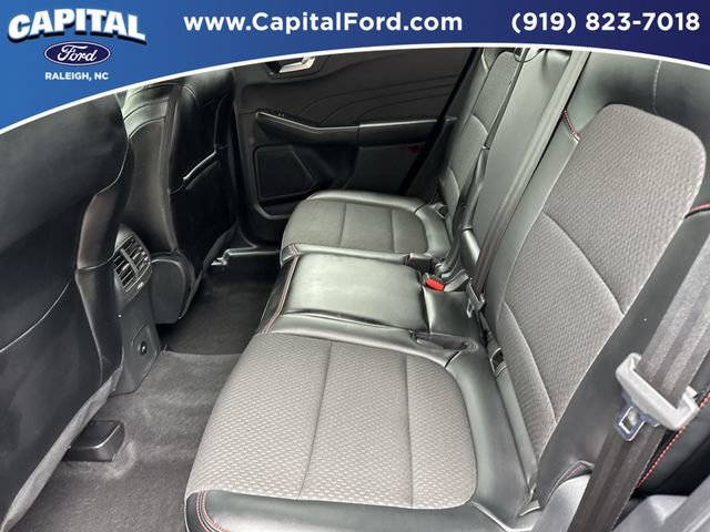 Certified 2024 Ford Escape ST-Line w/ Tech Pack #1 AWD/4WD image 18