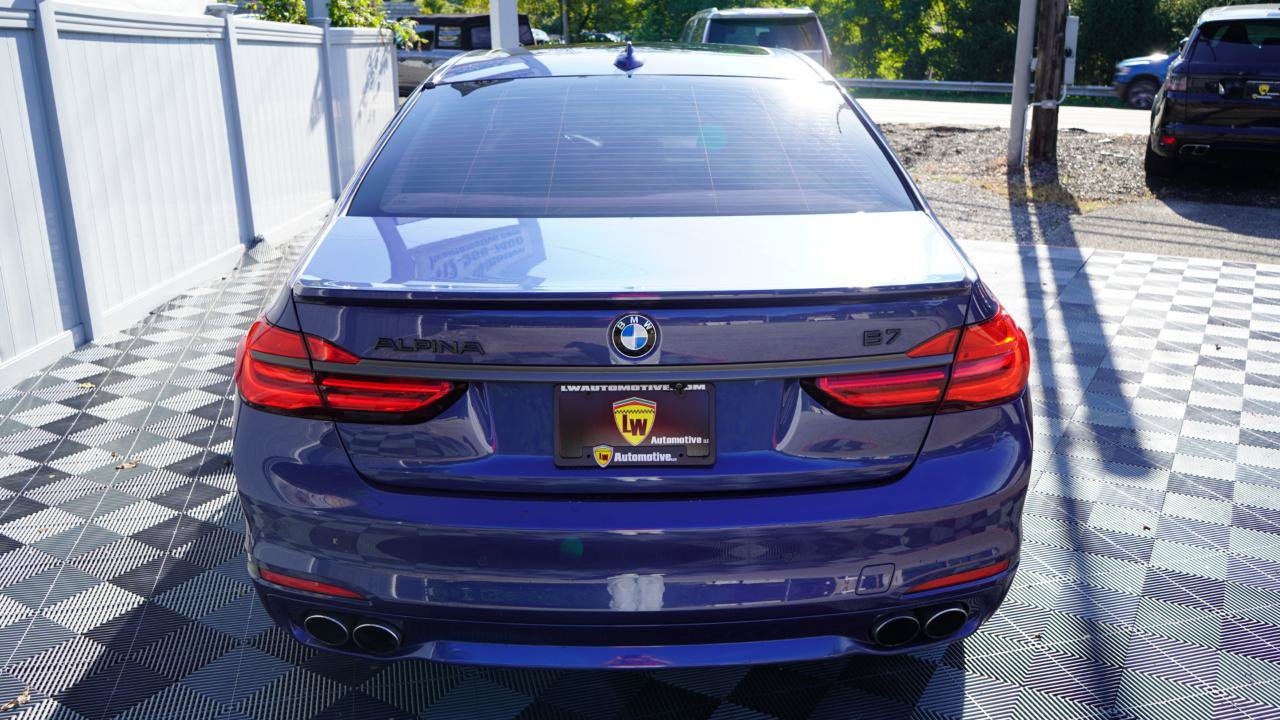 Used 2018 BMW ALPINA B7 xDrive AWD/4WD image 10