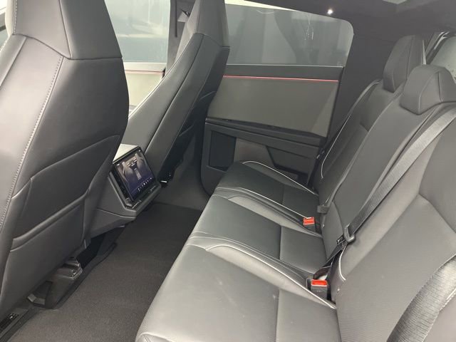 Used 2025 Tesla Cybertruck AWD Crew Cab image 10