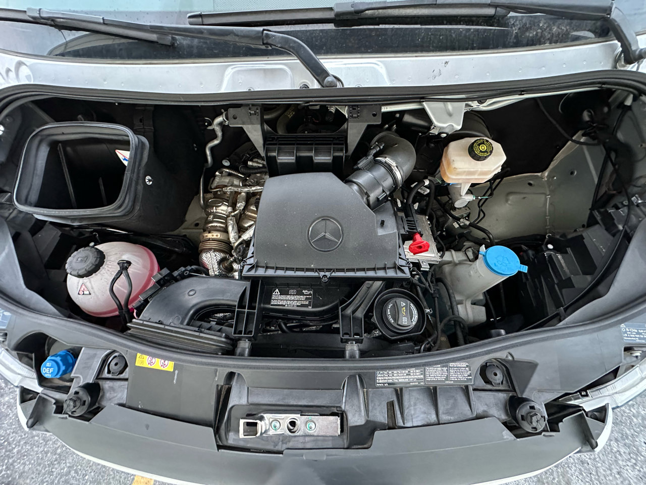 Used 2024 Mercedes-Benz Sprinter 3500 image 19