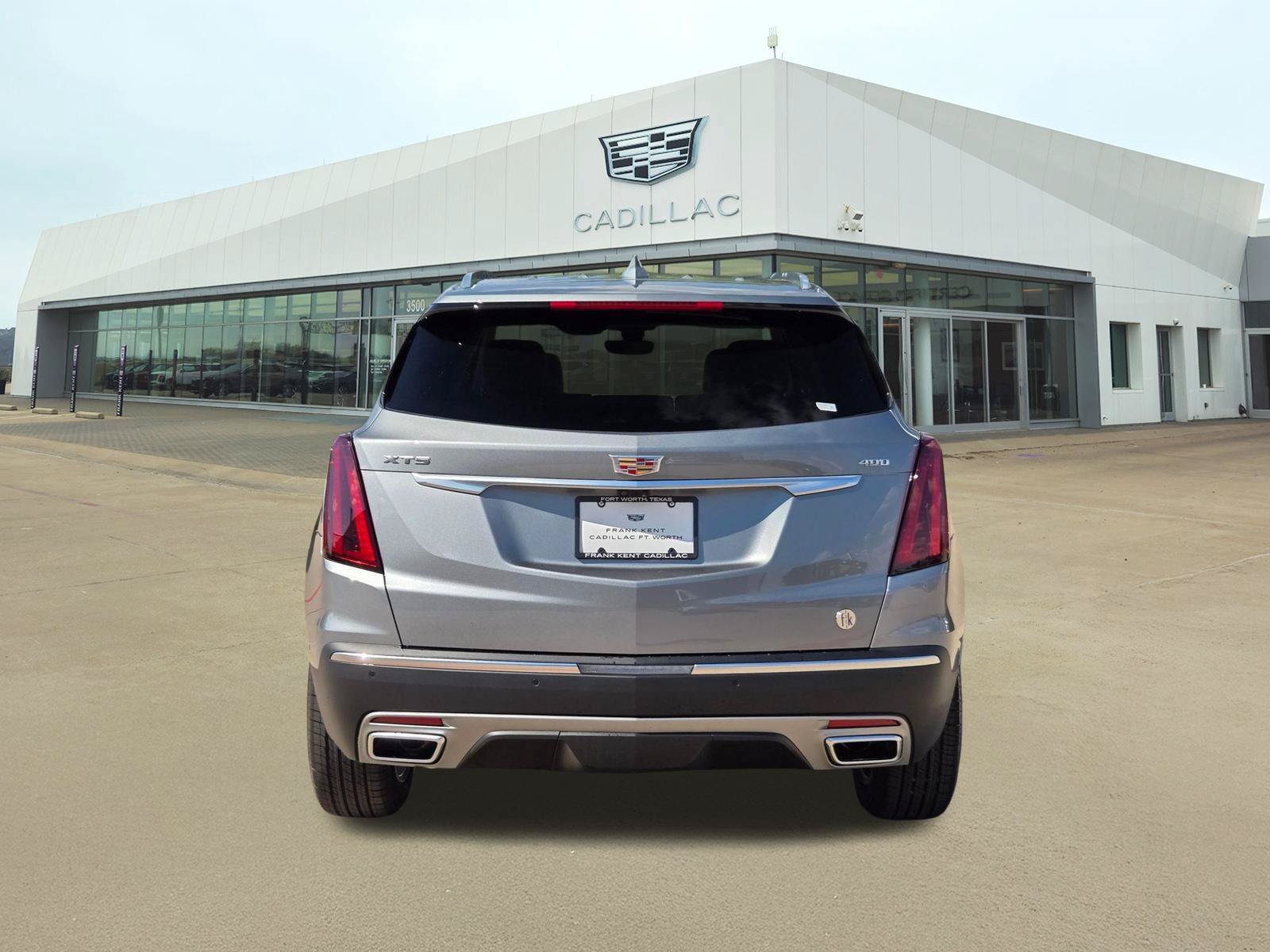 New 2026 Cadillac XT5 Premium Luxury w/ Driver Assist Package FWD image 5