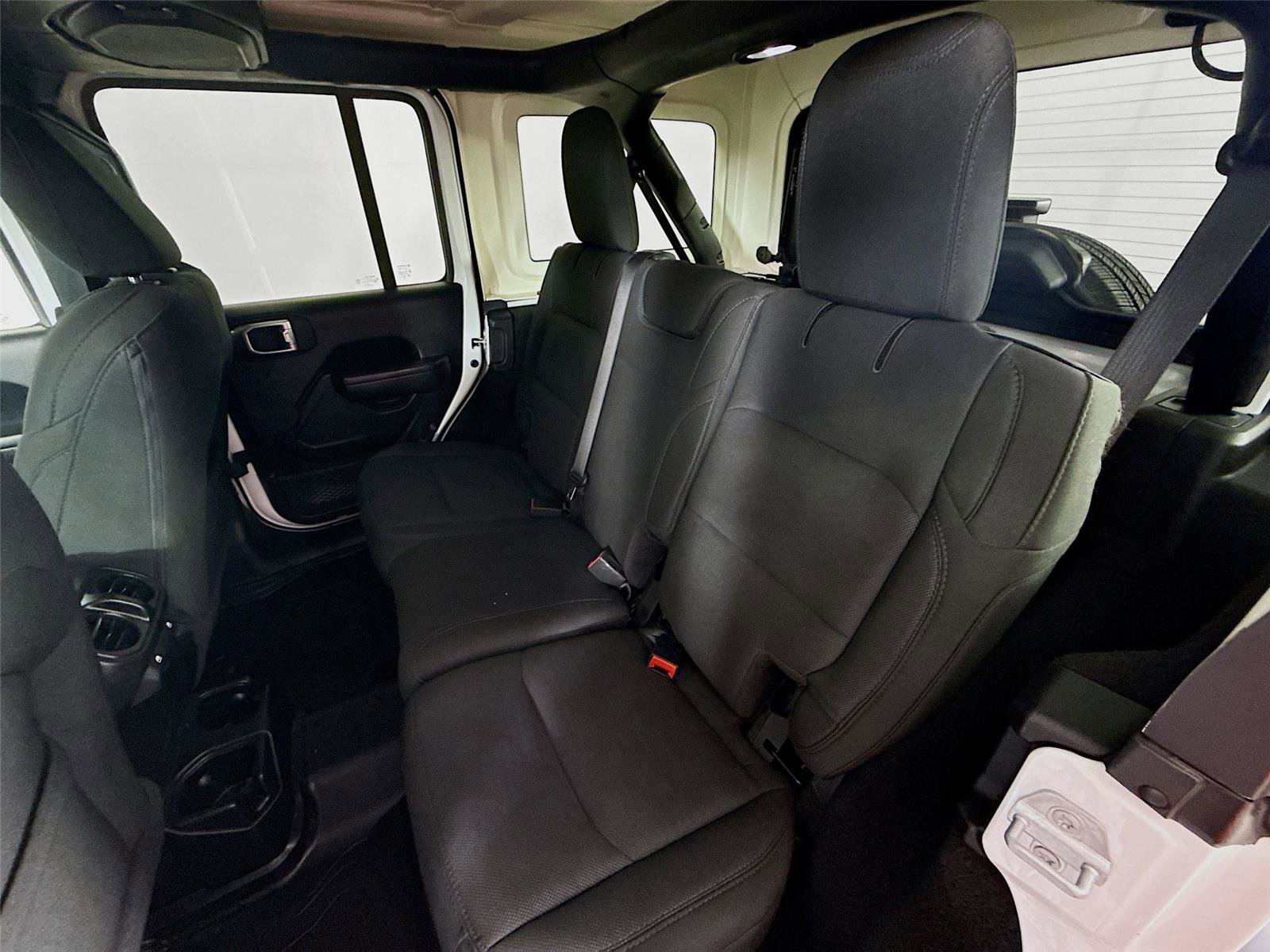 Used 2020 Jeep Wrangler Unlimited Sport S image 22