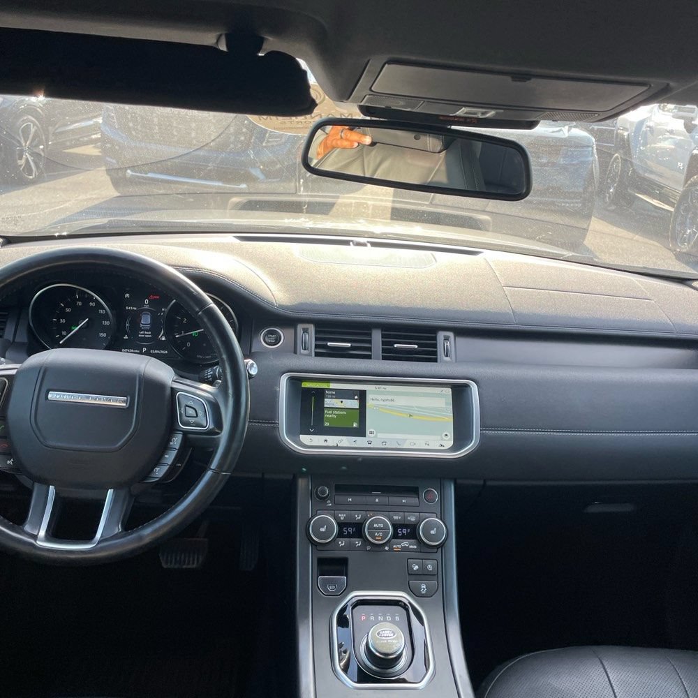 Used 2018 Land Rover Range Rover Evoque SE Premium AWD/4WD image 17