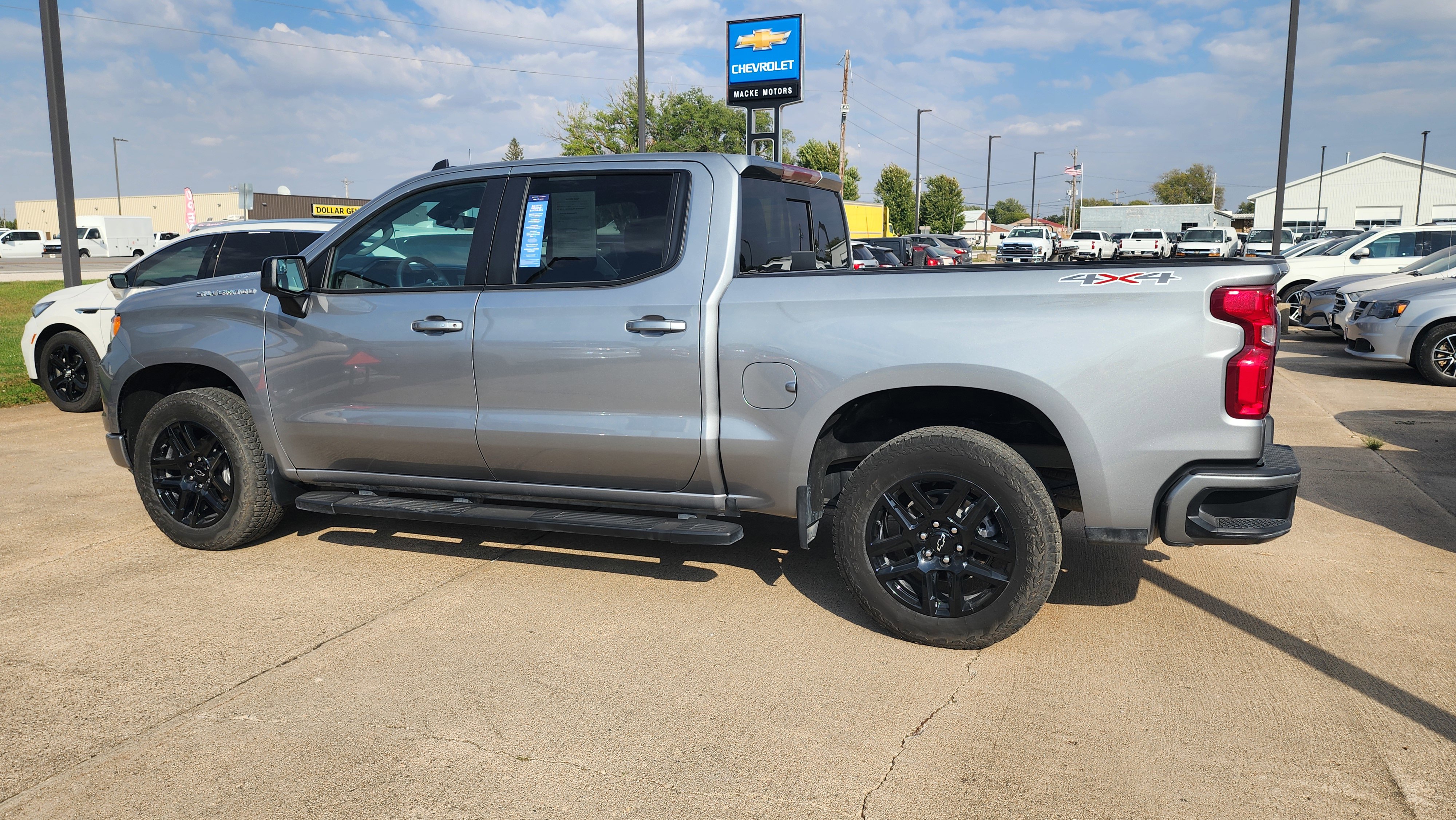 Certified 2025 Chevrolet Silverado 1500 RST w/ Convenience Package II image 7