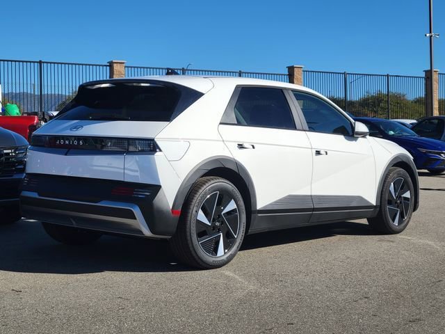 New 2026 Hyundai Ioniq 5 SE image 2