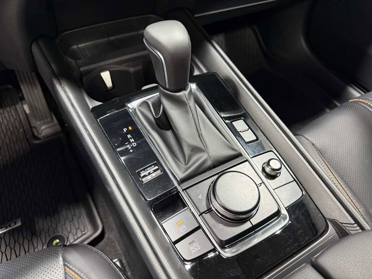 Used 2025 MAZDA CX-50 2.5 Hybrid w/ Weather Package image 14