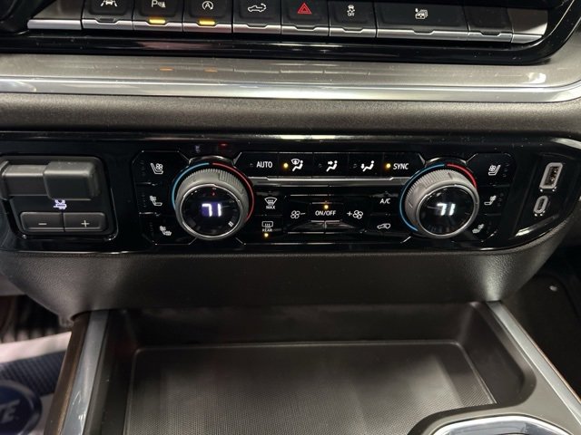 Used 2025 Chevrolet Silverado 1500 High Country w/ Technology Package image 26