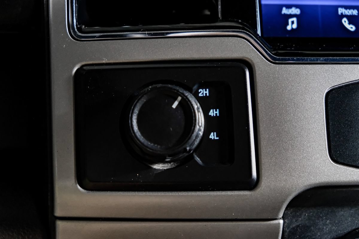 Used 2022 Ford F250 Lariat w/ Lariat Value Package AWD/4WD image 25
