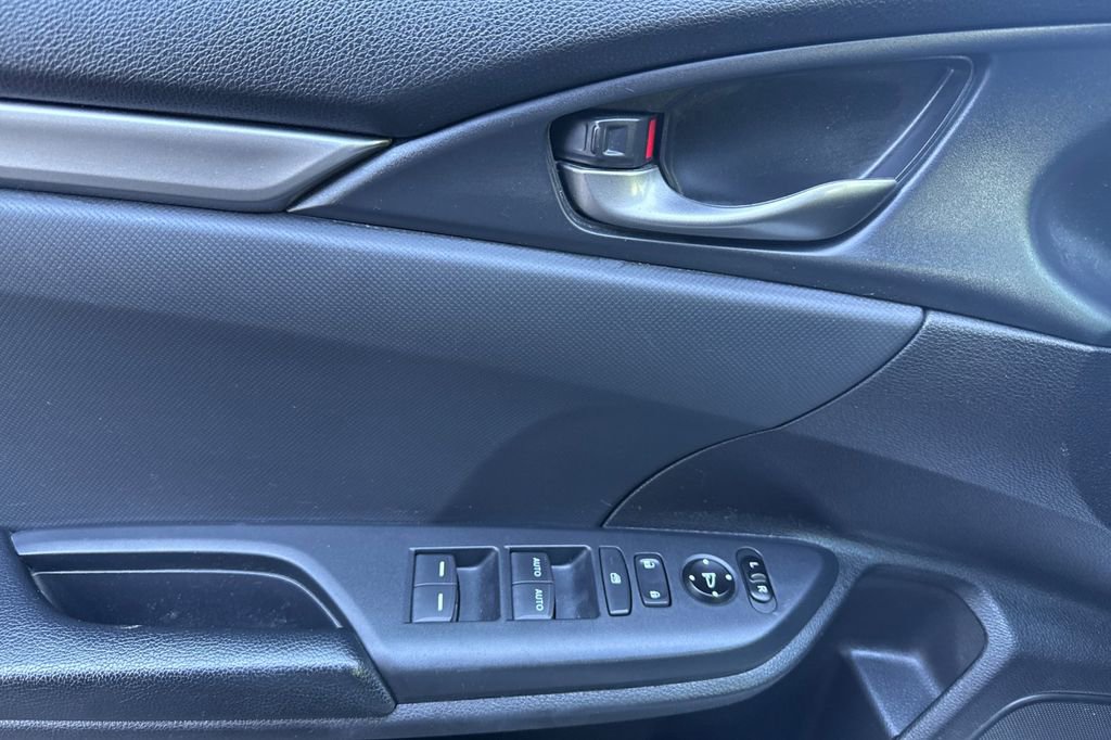 Used 2020 Honda Civic Sport image 5
