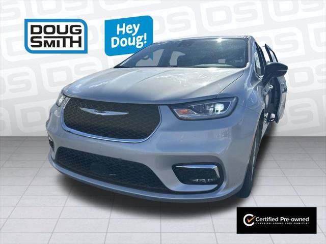 Certified 2024 Chrysler Pacifica Touring-L FWD image 7