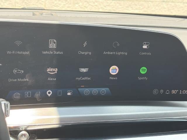 Certified 2024 Cadillac Lyriq Luxury RWD image 29