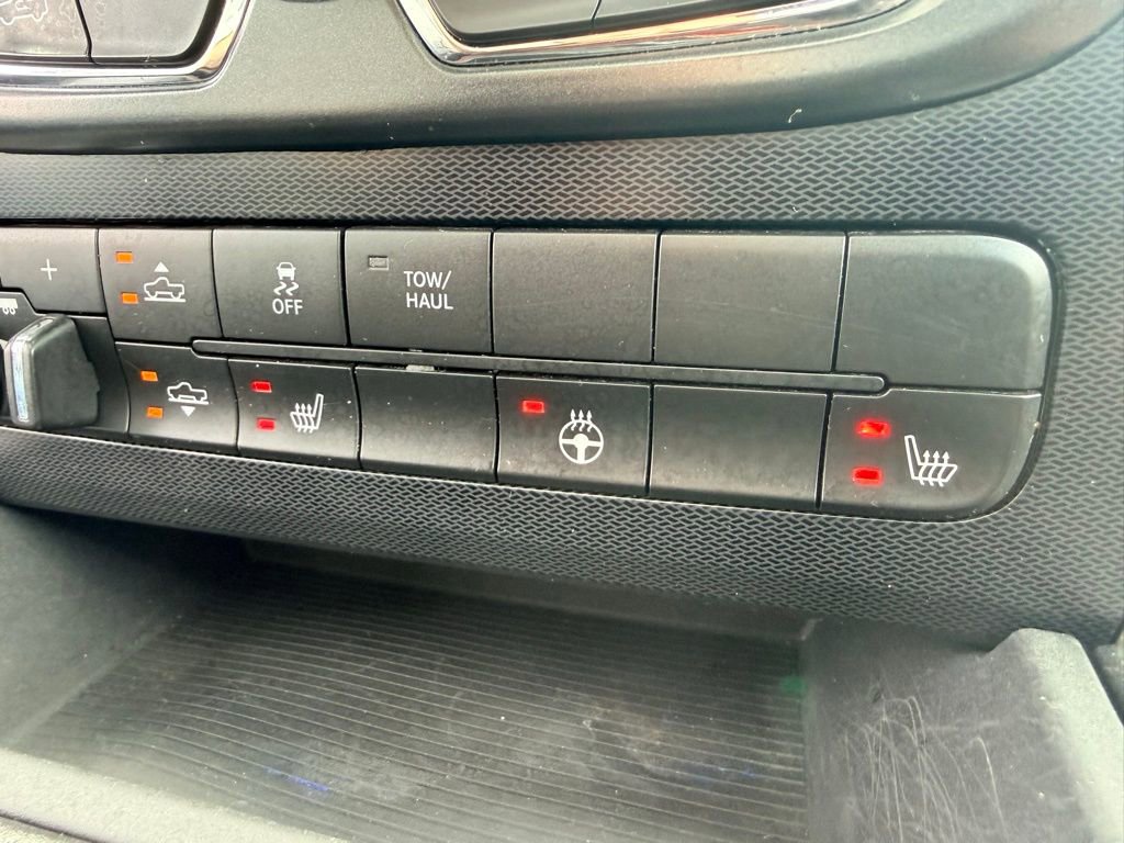 Used 2016 RAM 1500 Rebel w/ Luxury Group image 34