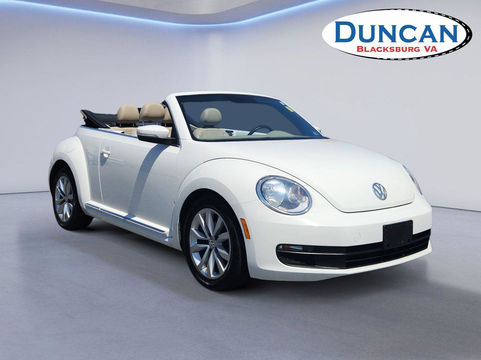 Used 2013 Volkswagen Beetle 2.5 image 1