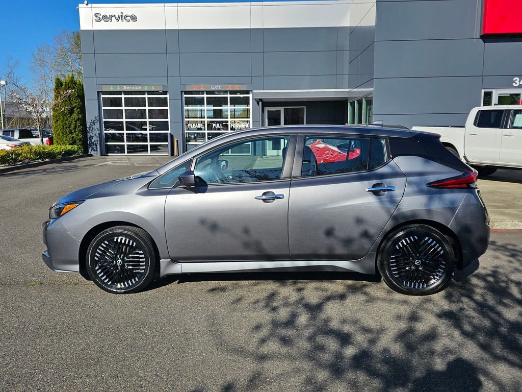 Certified 2024 Nissan Leaf SV Plus image 8