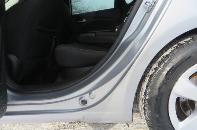 Used 2016 Dodge Dart SXT image 14