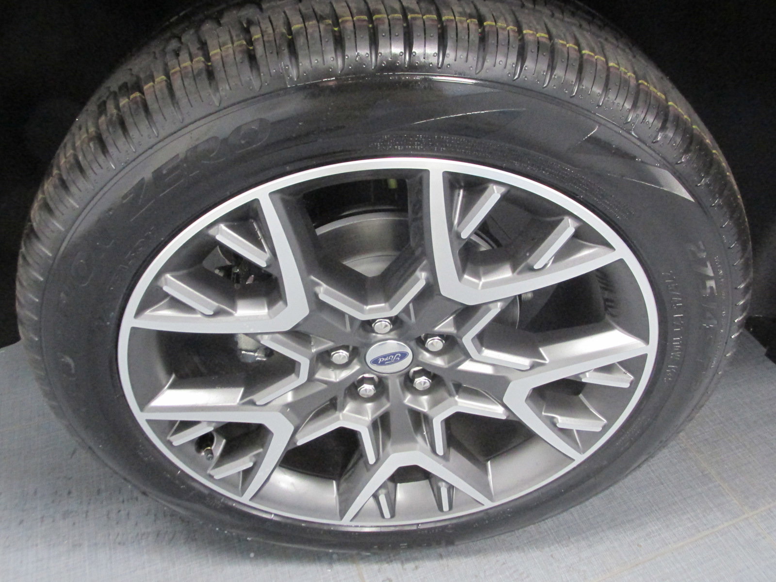 New 2025 Ford Explorer Platinum w/ Ultimate Package image 13