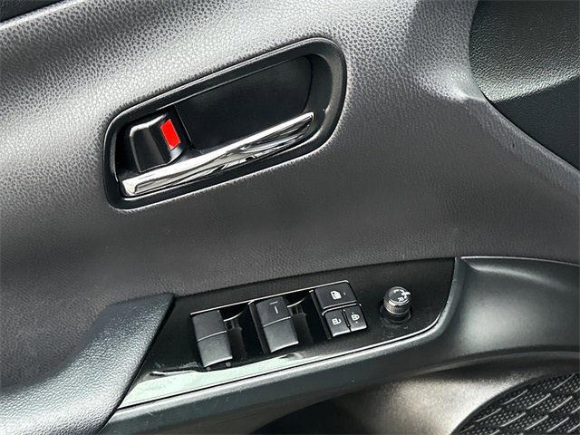 Certified 2022 Toyota Prius LE image 8